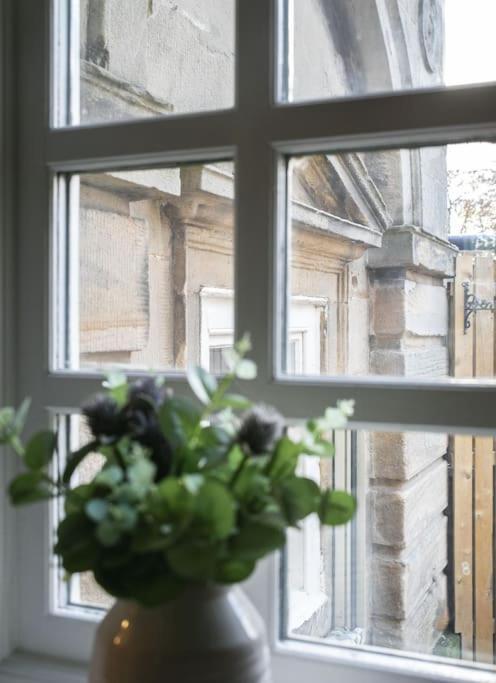 Walshford Lodge Cowthorpe Εξωτερικό φωτογραφία